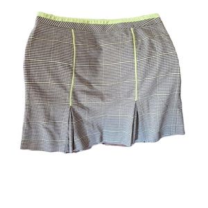 GUC Layne Bryant ~ Plus Size skirt with partial rouging on front